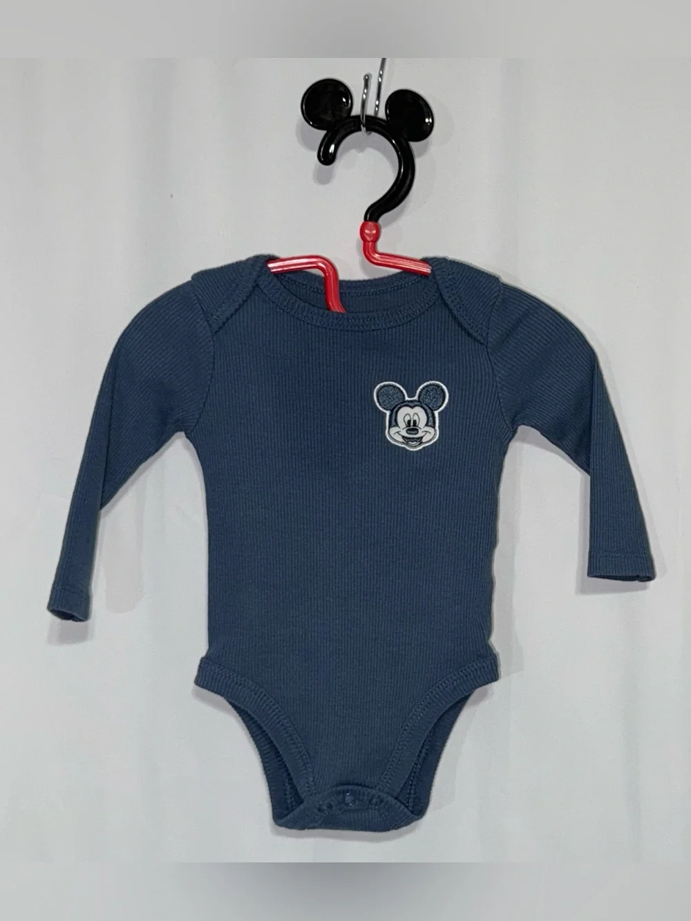 Disney Baby 6/12M Mickey Mouse Baby Boy’s 2-Piece Ribbed Bodysuit & Jeans Set